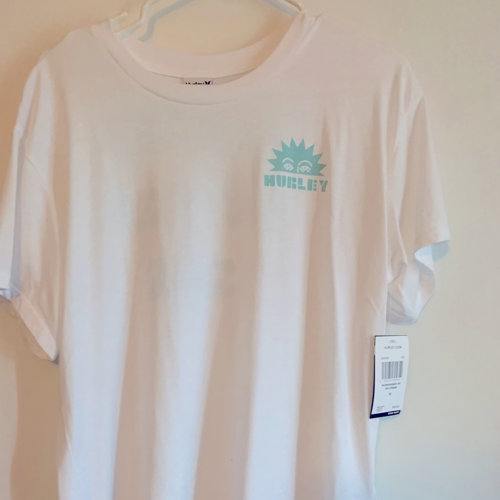NWT Women’s Hurley Tee shirt Sz XL
